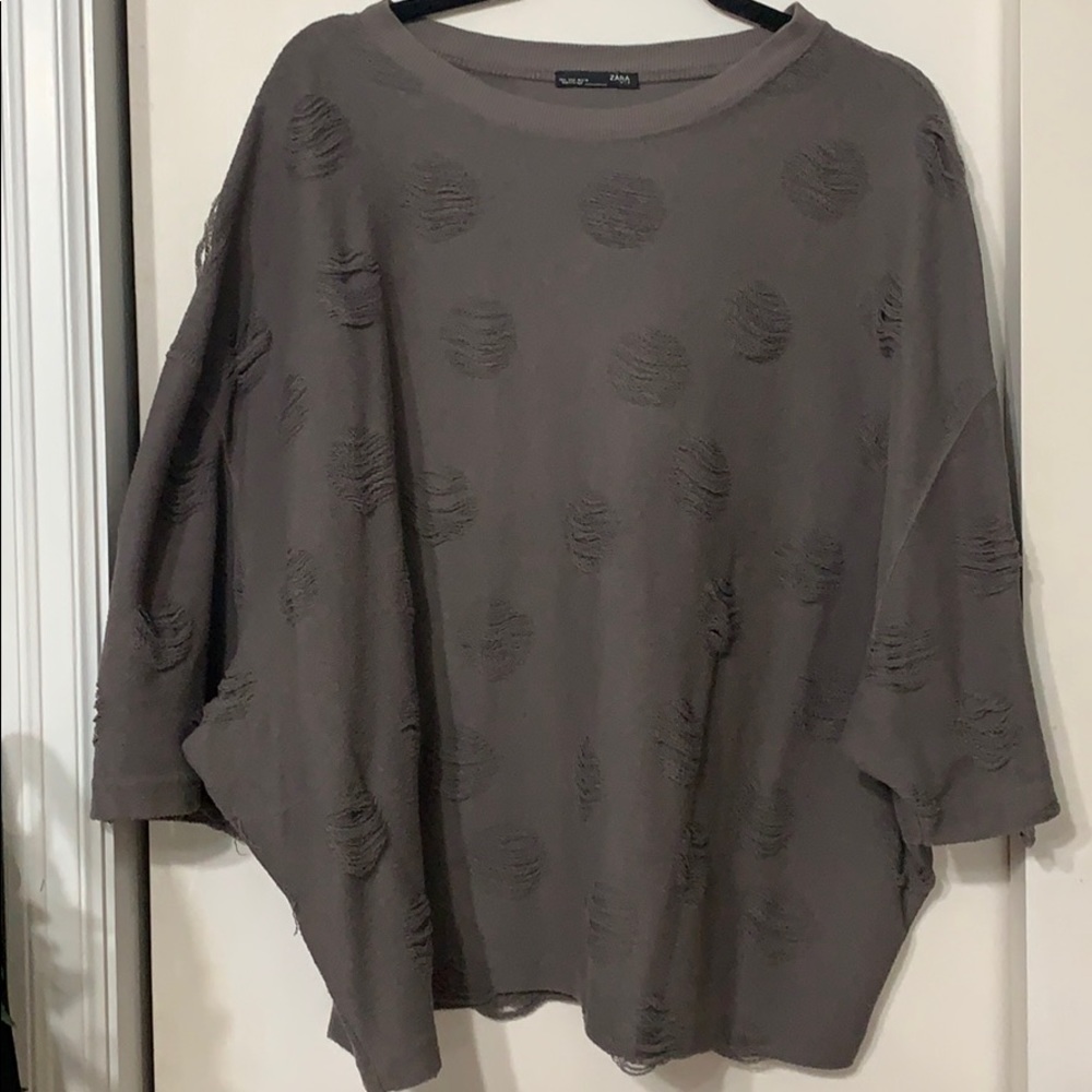 Zara distressed top